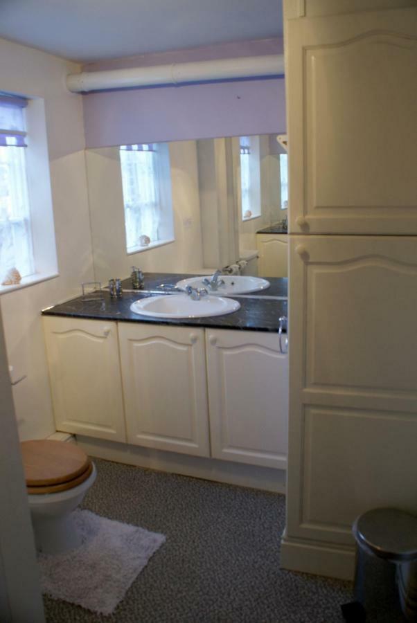 Lupine Cottage Whitby Extérieur photo
